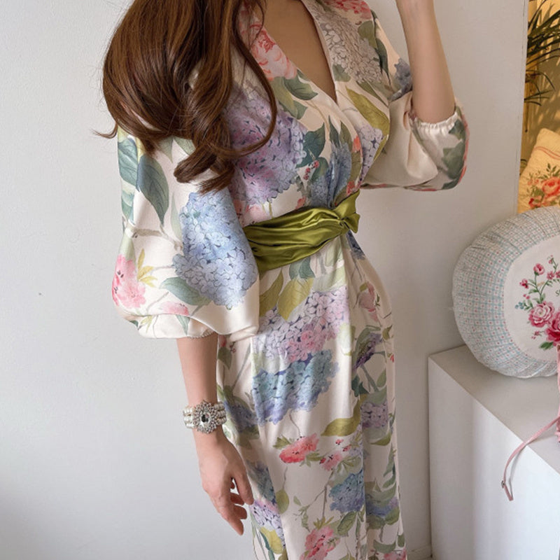 French Elegant V-neck Decor Kink Dress